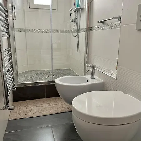 بيت ضيافة Da Robi Con Bagno Privato Esterno